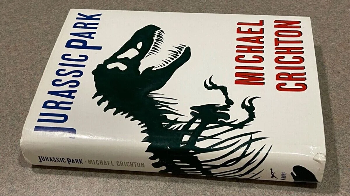 Jurassic Park Novel by Michael Crichton — JPT